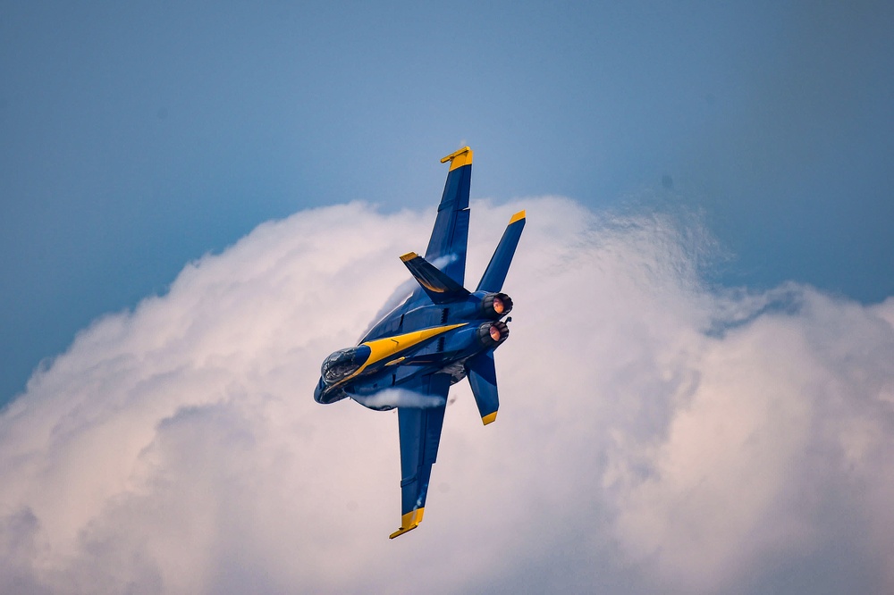 Blue Angels Perform at the Great Tennessee Air Show.