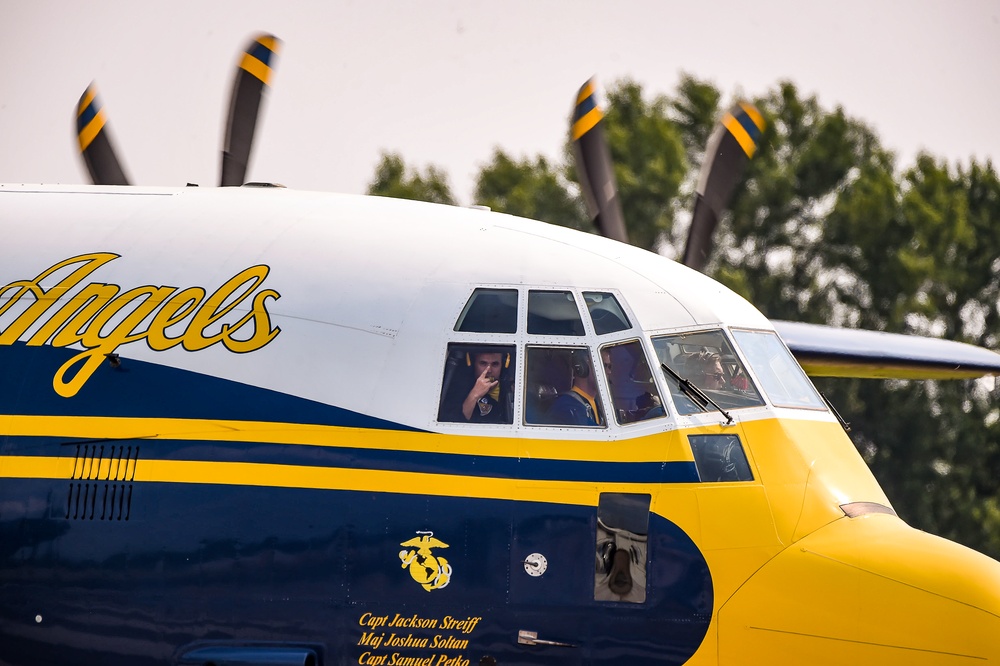 Blue Angels Perform at the Great Tennessee Air Show.