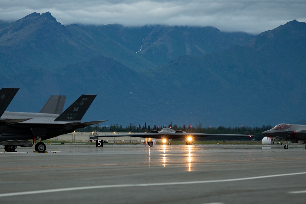 B-2 Spirit lands at JBER