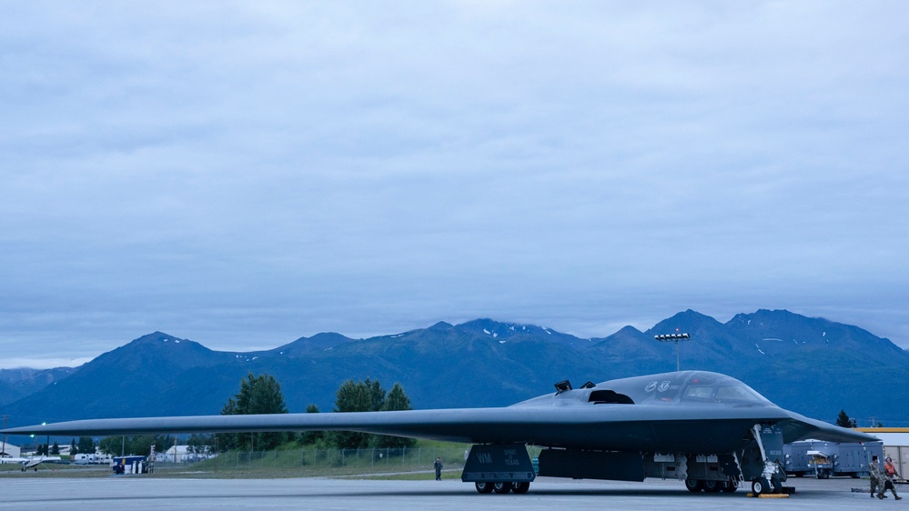 B-2 Spirit visits JBER