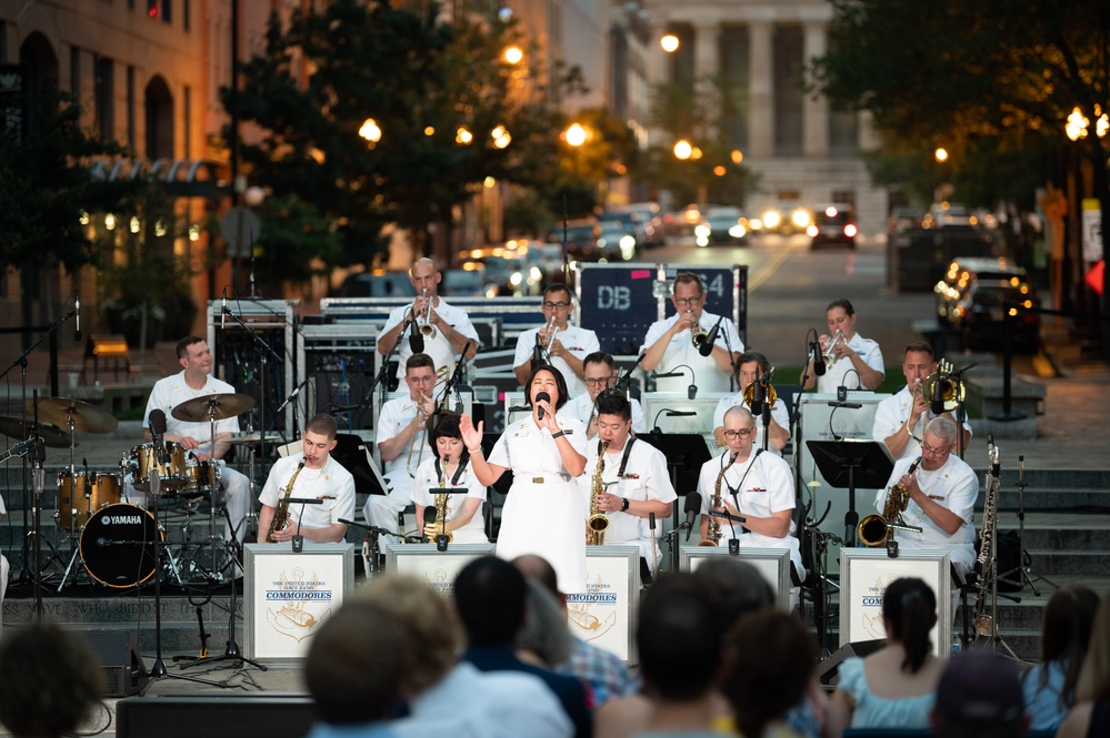 U.S. Navy Band Commodores perform at the U.S. Navy Memorial