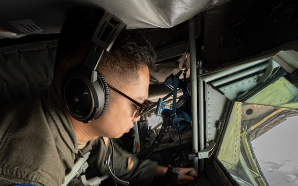 A-10 Warthog Refueling