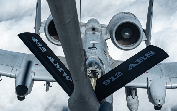 A-10 Warthog Refueling