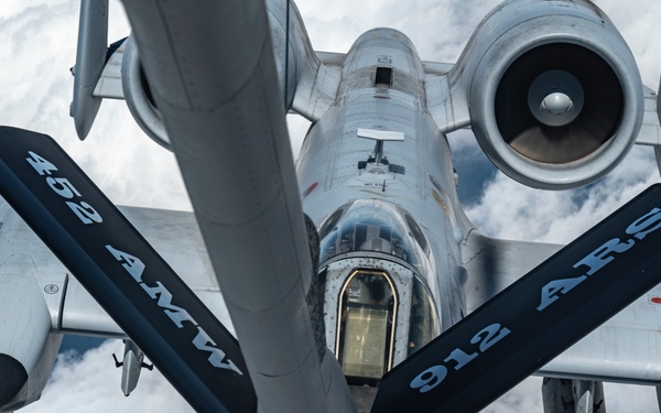 A-10 Warthog Refueling