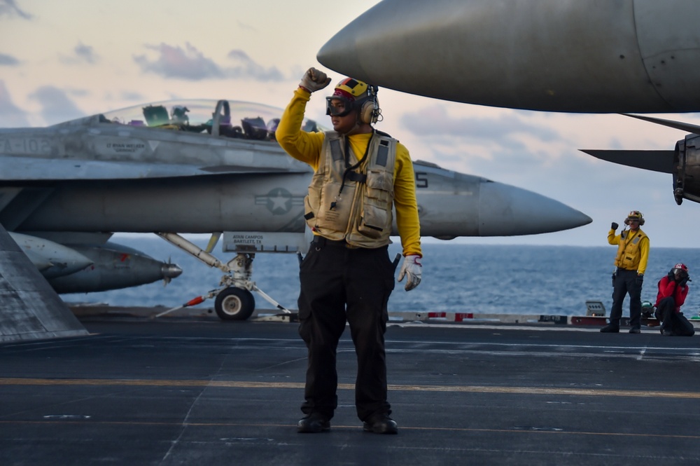 USS Ronald Reagan (CVN 76) conducts flight operations