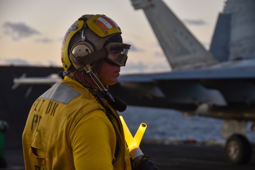 USS Ronald Reagan (CVN 76) conducts flight operations