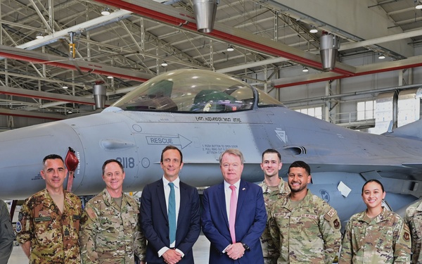 Aviano hosts FVG president and Consul General Milan