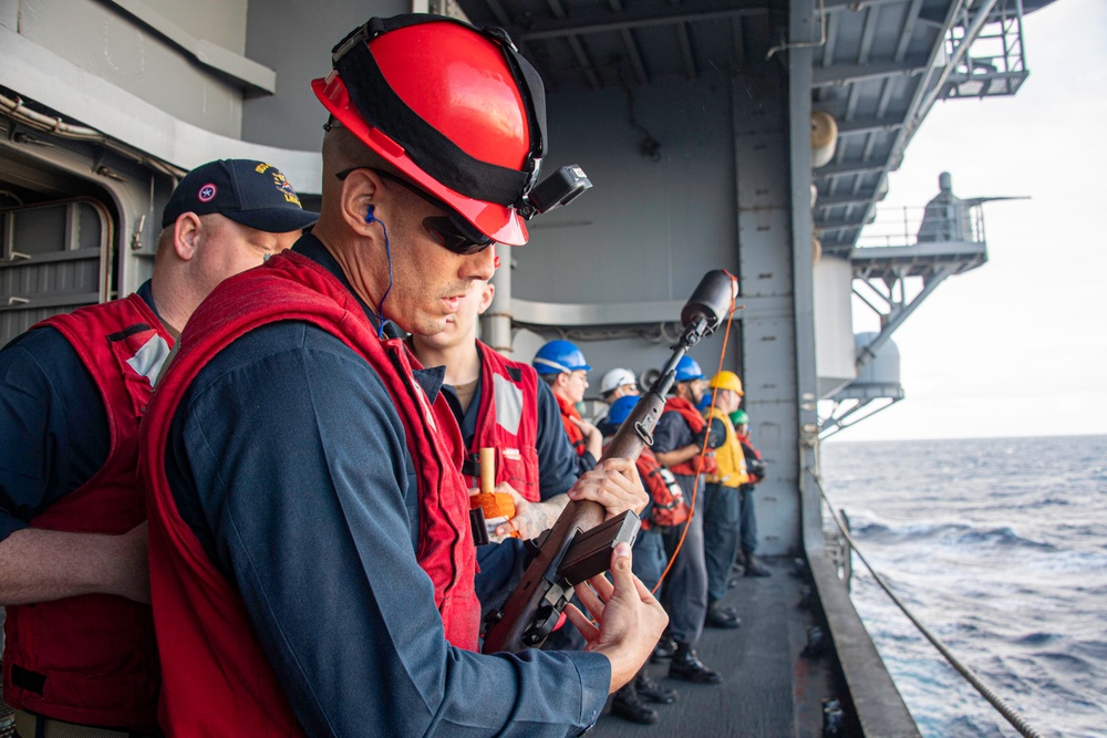 USS America (LHA 6) Conducts Replenishment-at-Sea With USNS Yukon (T-AO 202)