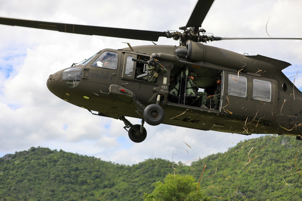 Royal Thai Army soldiers train alongside U.S. Army counterparts on air assault operations during Exercise Hanuman Guardian 2023