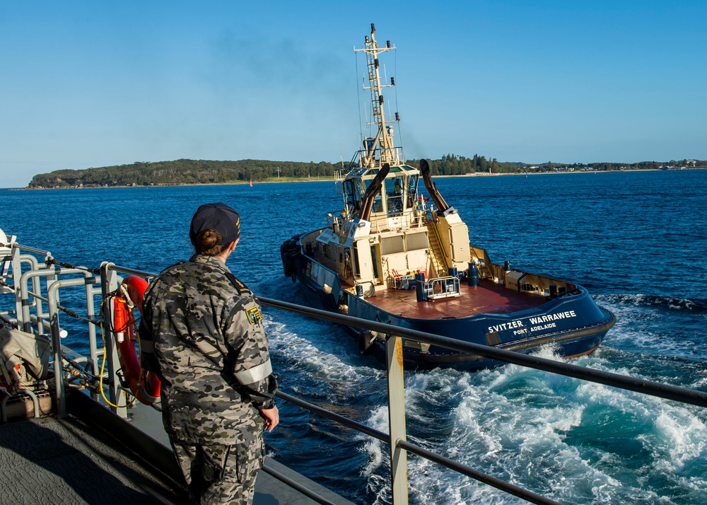 USS Miguel Keith Departs Sydney