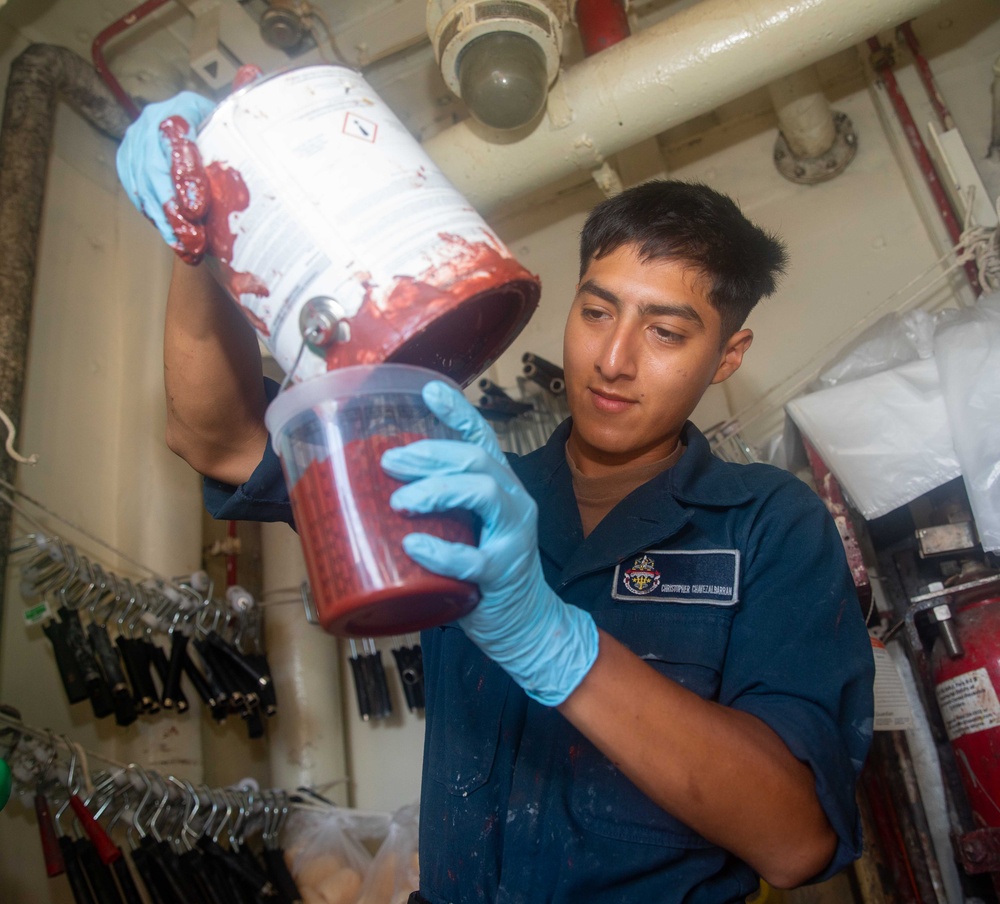 SN Chavezalbarran Mixes Paint and Primer