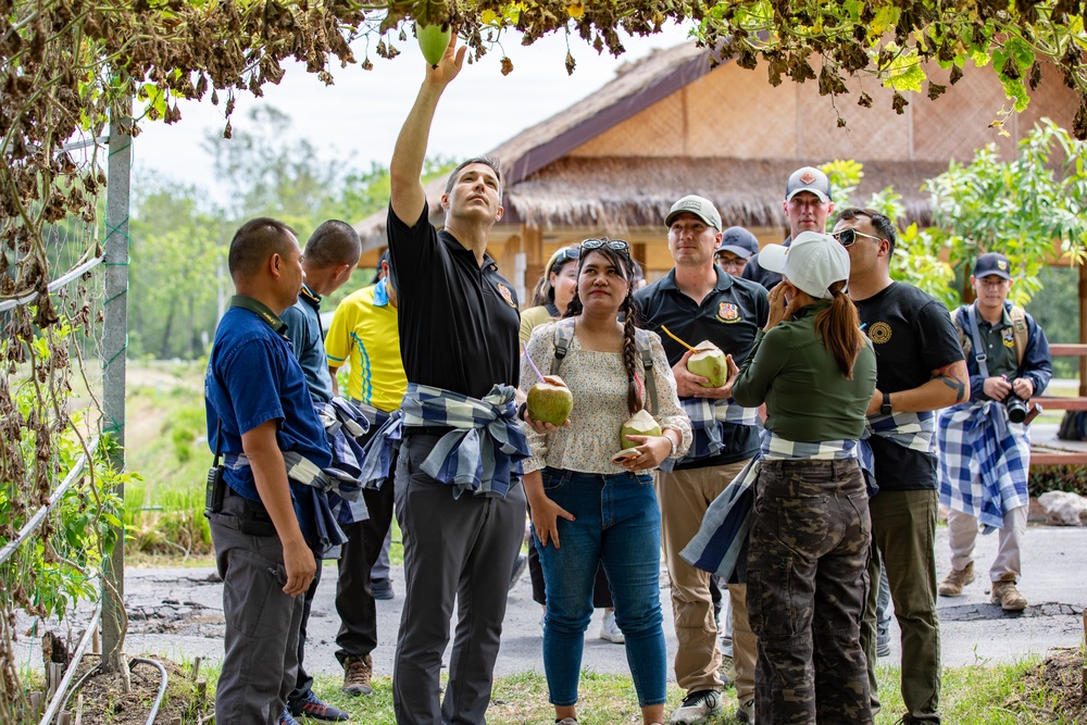 Civil Affairs Soldiers build positive relationships with local Thai population