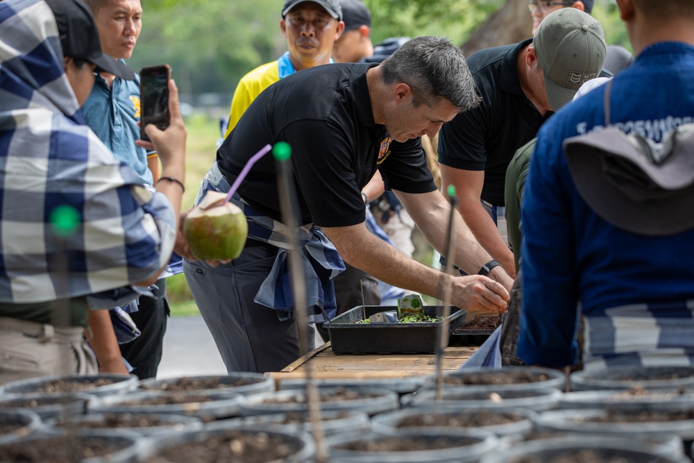 Civil Affairs Soldiers build positive relationships with local Thai population