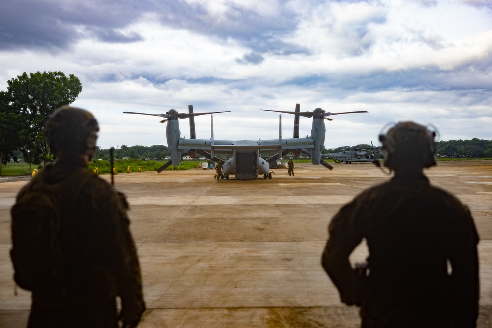 MASA 23: U.S., Philippine Marines insert at Punta Baja during simulated aerial assault