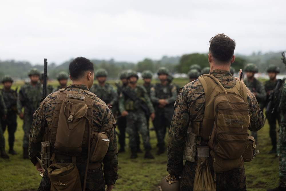 U.S., Philippine Marines conduct littoral live-fire exercise