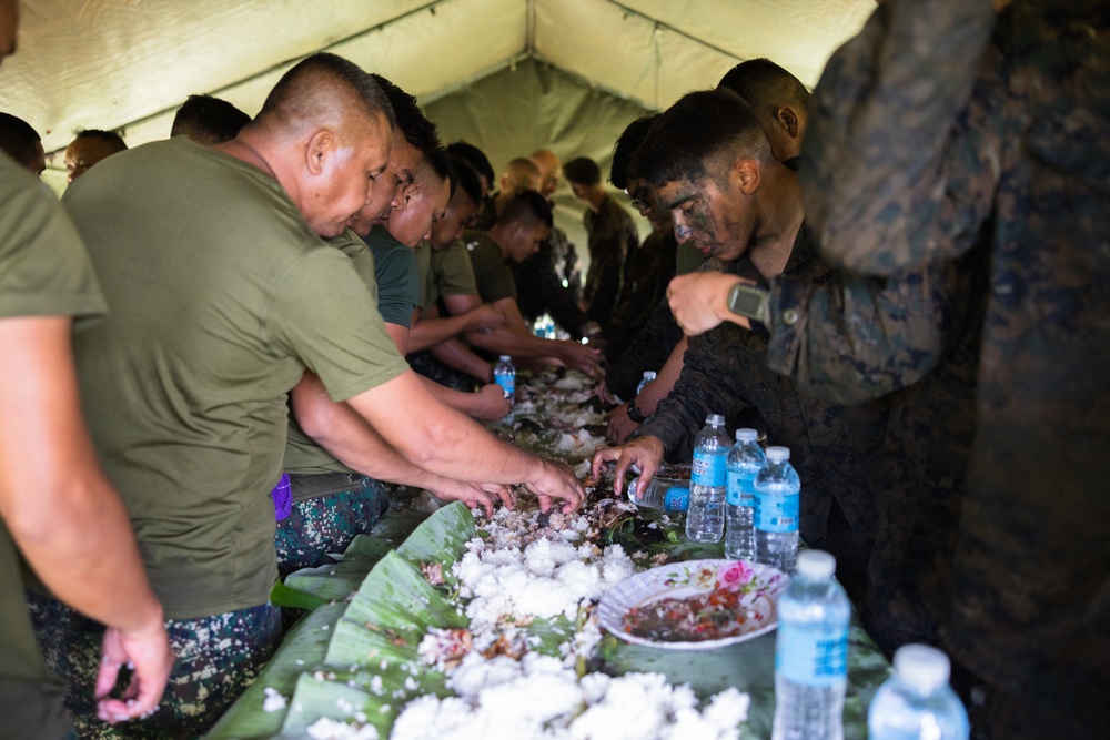 U.S., Philippine Marines conduct littoral live-fire exercise