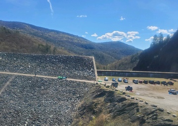 USACE Team fights floods in New England