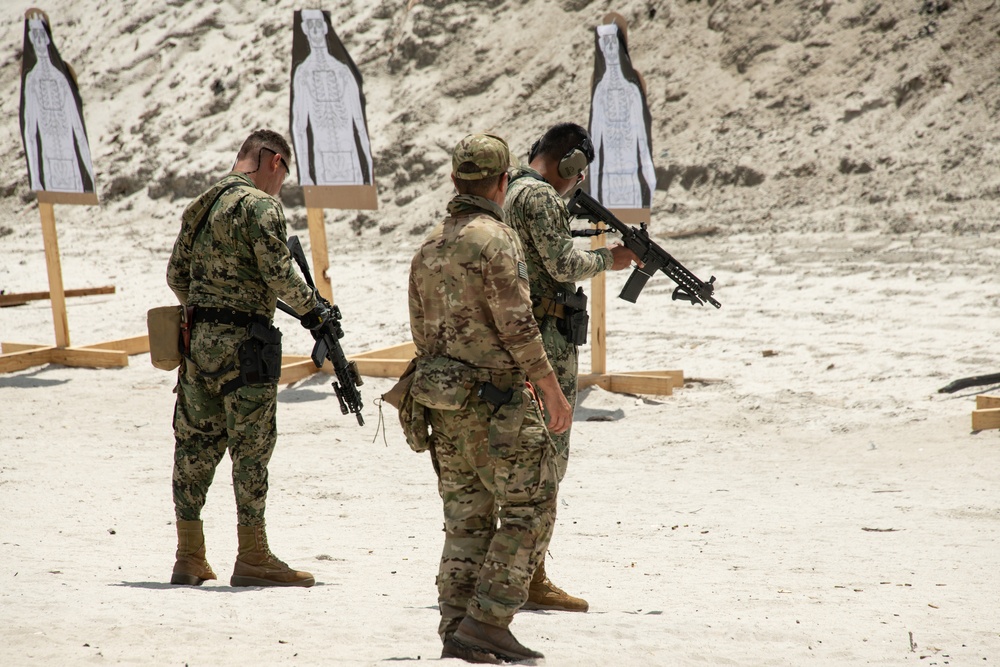 Multinational forces conduct arms training, rehearse small team manuevers for Tradewinds 2023