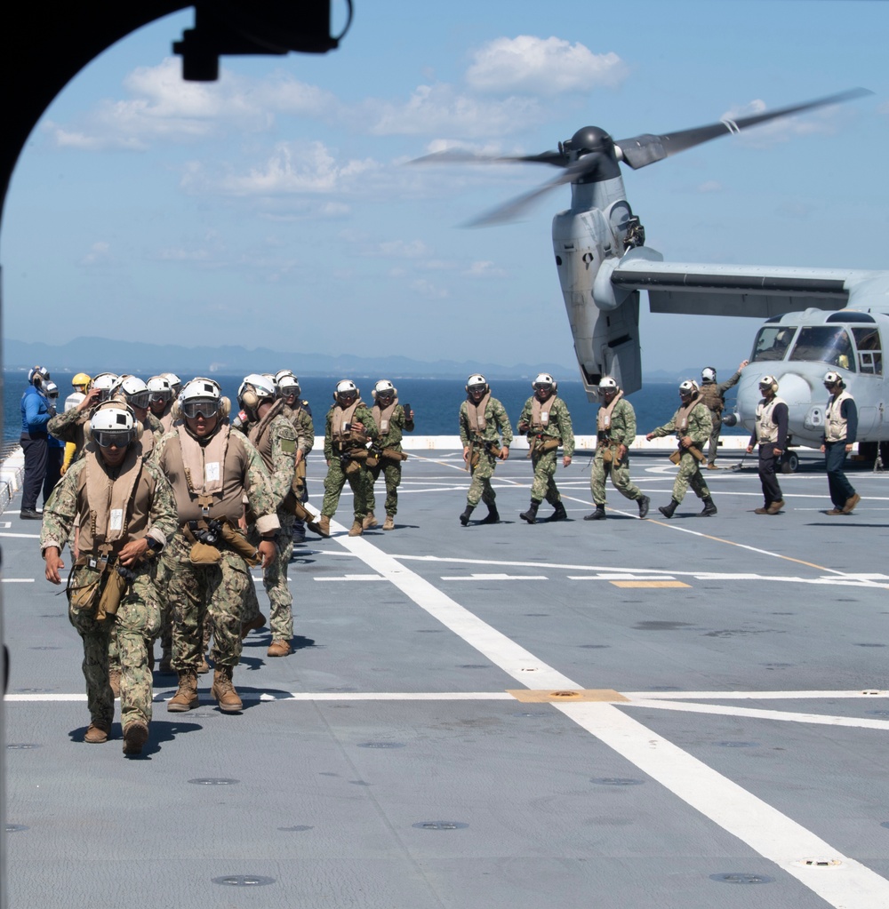 MV-22 Osprey Participate in UNITAS