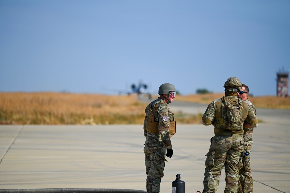 Reservists perform forward-area rearming and refueling operations during Patriot Fury