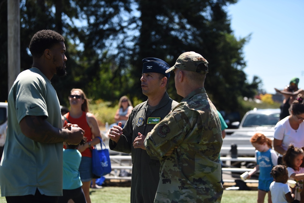 Seahawks Dre’Mont Jones host football camp for JBLM children