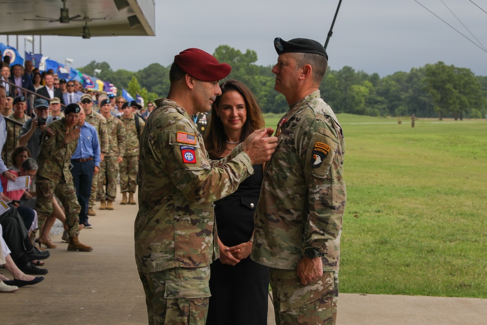 101st Airborne Division Change of Command Ceremony