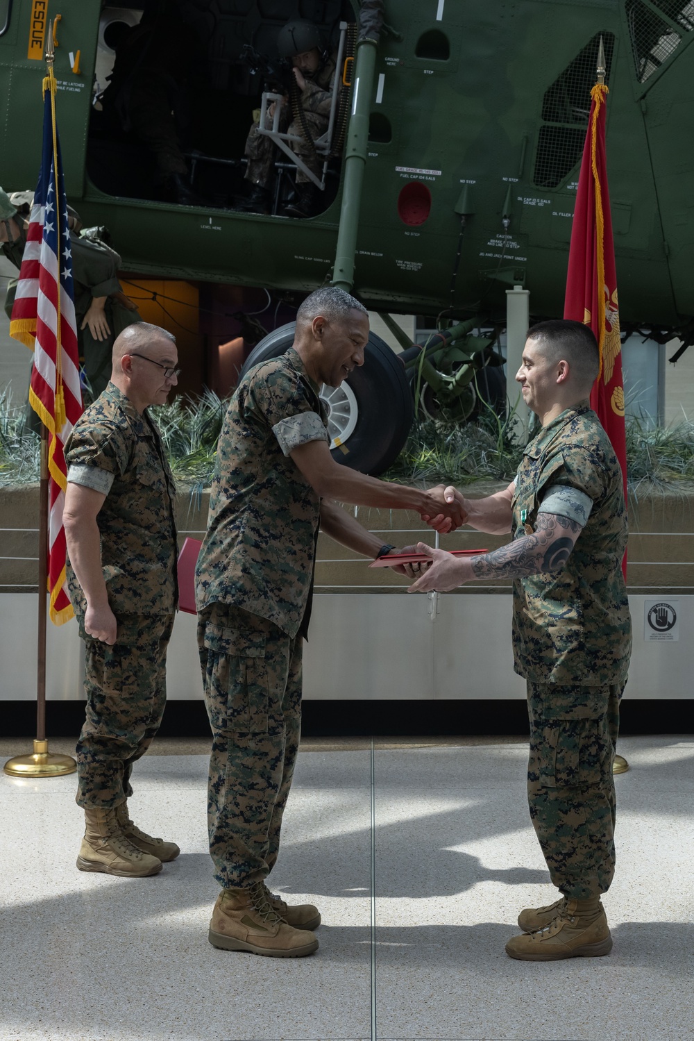 SSgt Isaac Cordova receives a Navy Commendation Medal