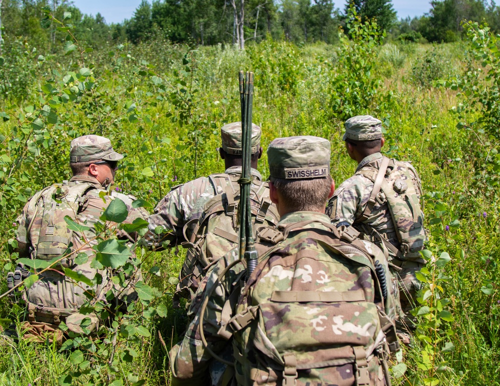 Soldiers from 3-71 CAV Complete STX Training Lanes