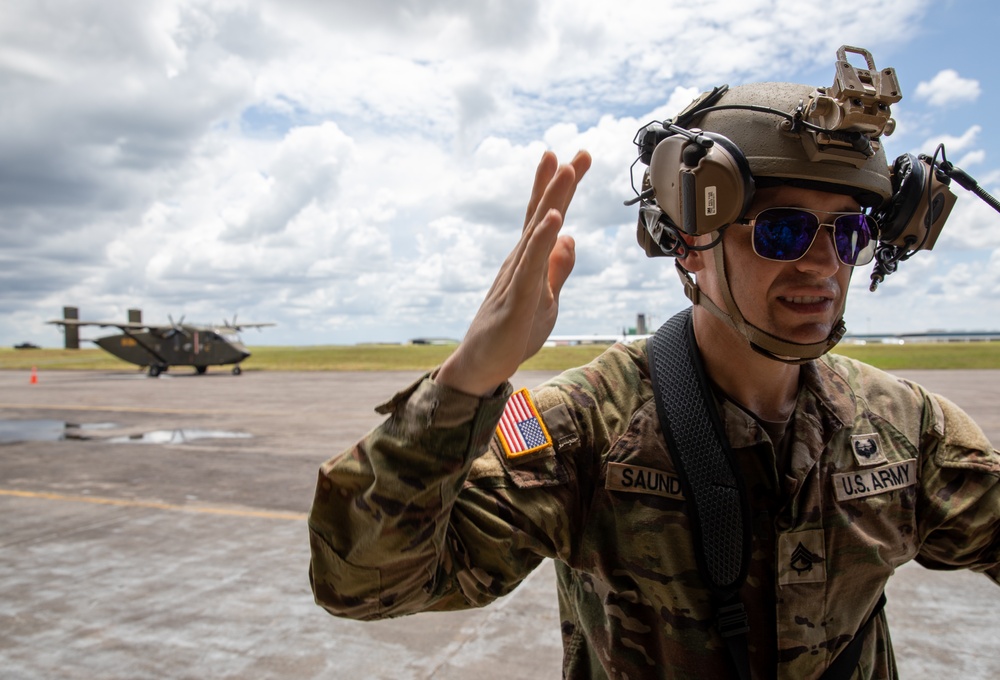 Joint Military Fast Rope Training during Tradewinds 2023