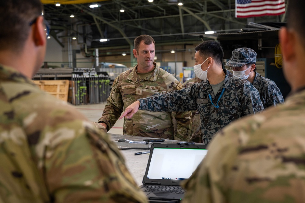 Tinker AFB Airmen brief JASDF on ABDR during MG23