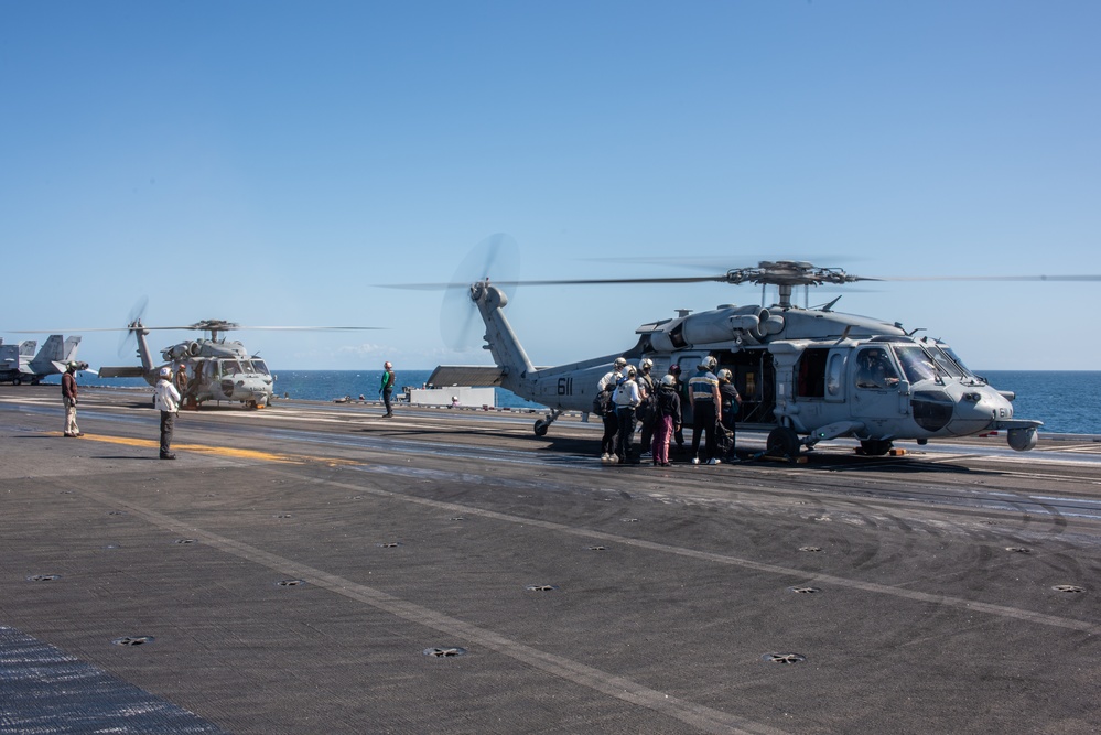 USS Ronald Reagan (CVN 76) conducts flight operations