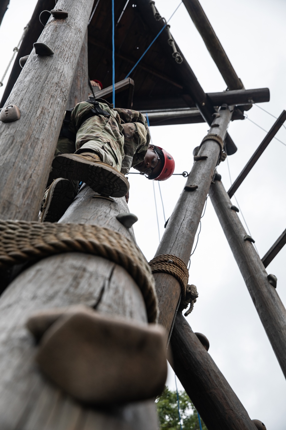 1st Inf. Div. Soldiers Train Cadets at CST Obstacle Course