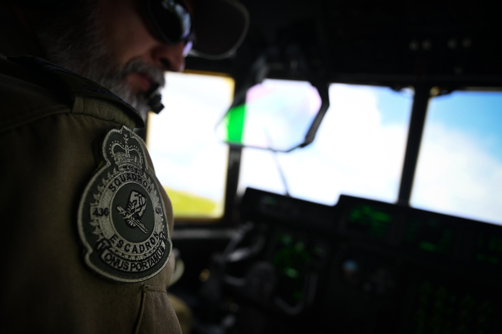 U.S. Army and RCAF C130J Hercules preparation