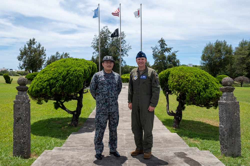 JASDF aero safety service group commander visits Kadena