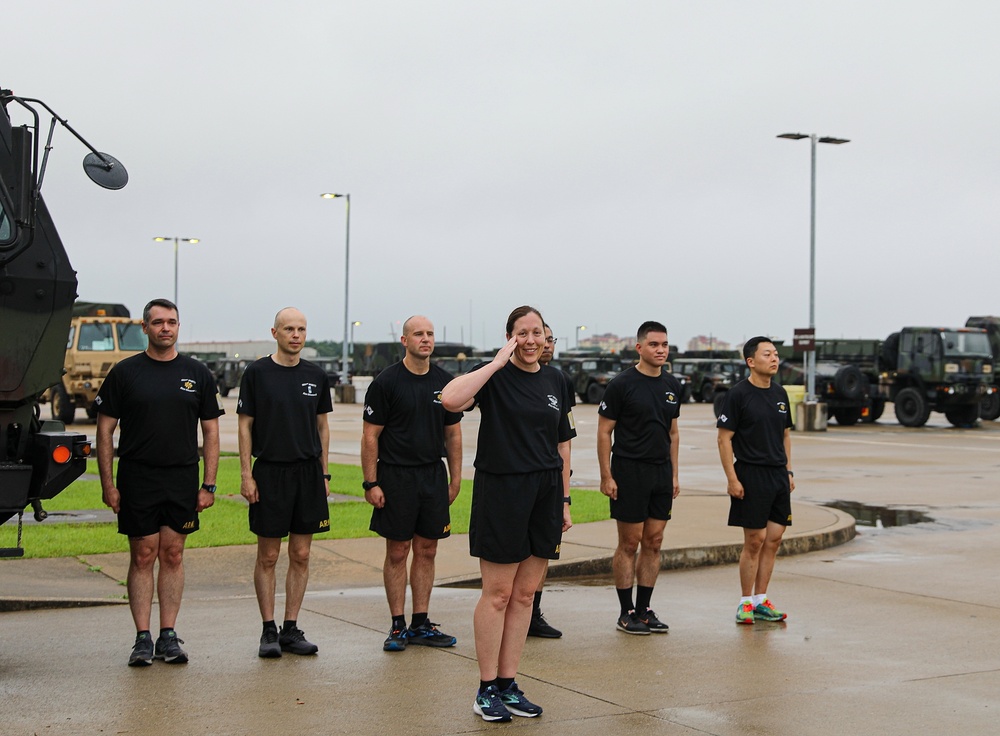 501st Military Intelligence Brigade Conducts a Brigade Run