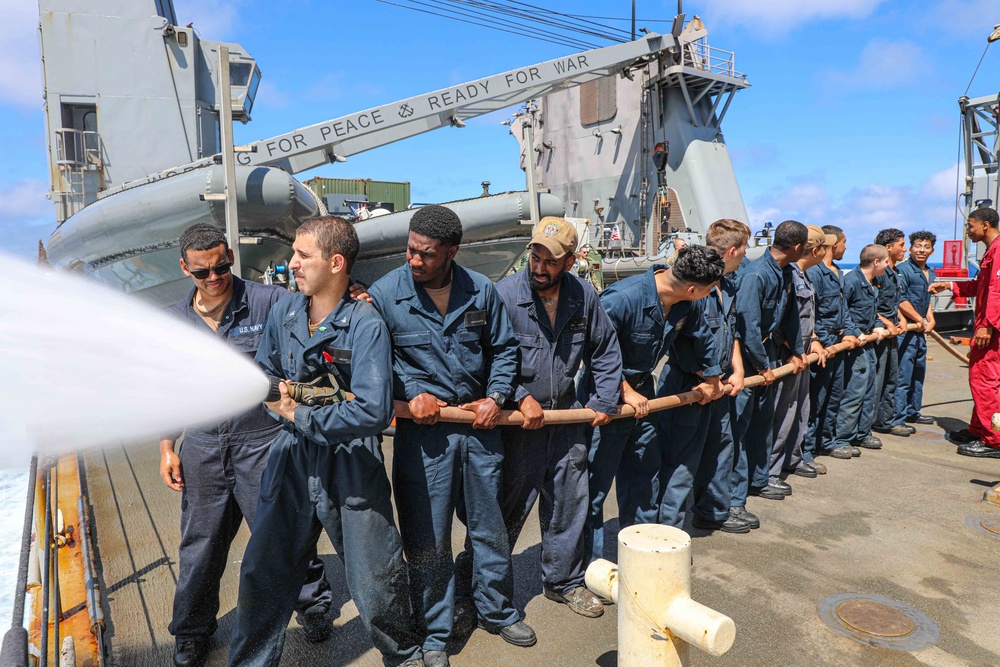 USS Carter Hall Conducts Damage Control Training