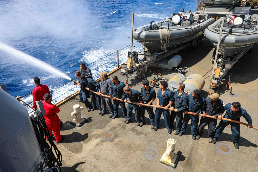 USS Carter Hall Conducts Damage Control Training