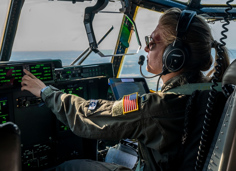 Just dropping in: 37 AS performs airdrops in France