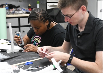 Youngsters ‘Reach for the Stars’ in rocket launch event