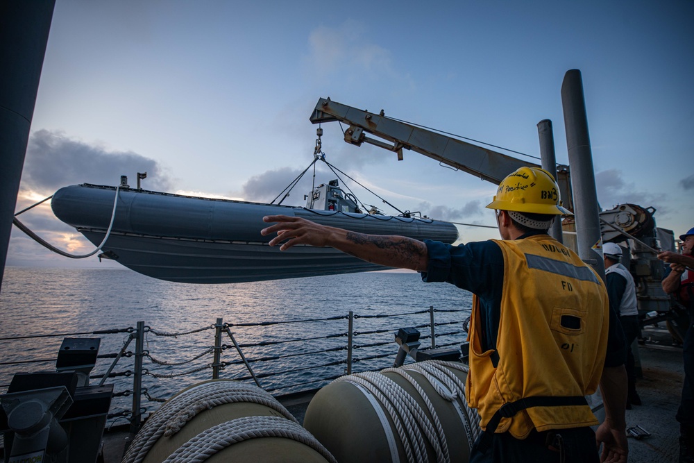 USS Carney (DDG 64) Conduct RHIB Ops During CSG-4 COMPTUEX