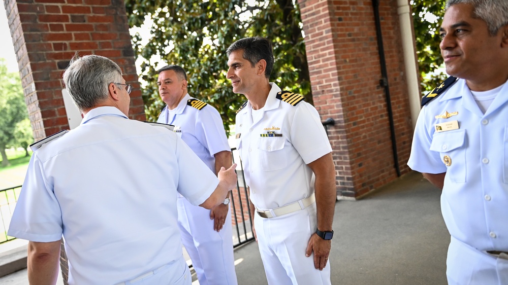 Brazilian Navy Chief of Staff Visits the IADC