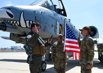 Crew Chief reenlists during Patriot Fury