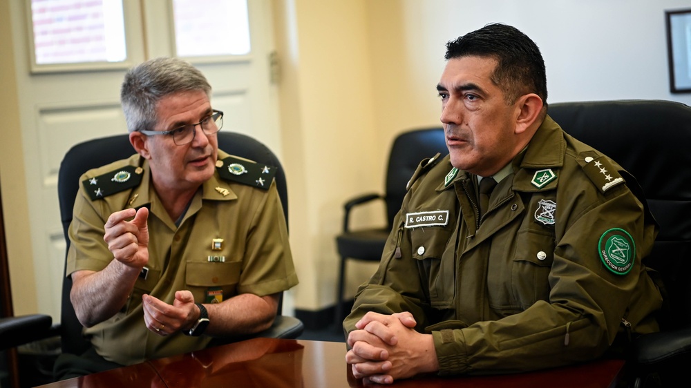 Chilean police attache Visits the IADC