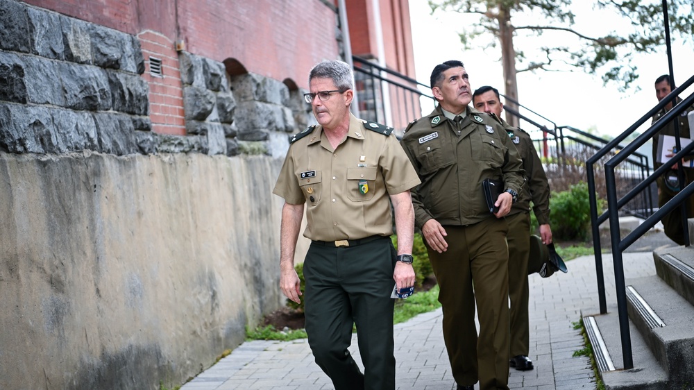 Chilean police attache Visits the IADC