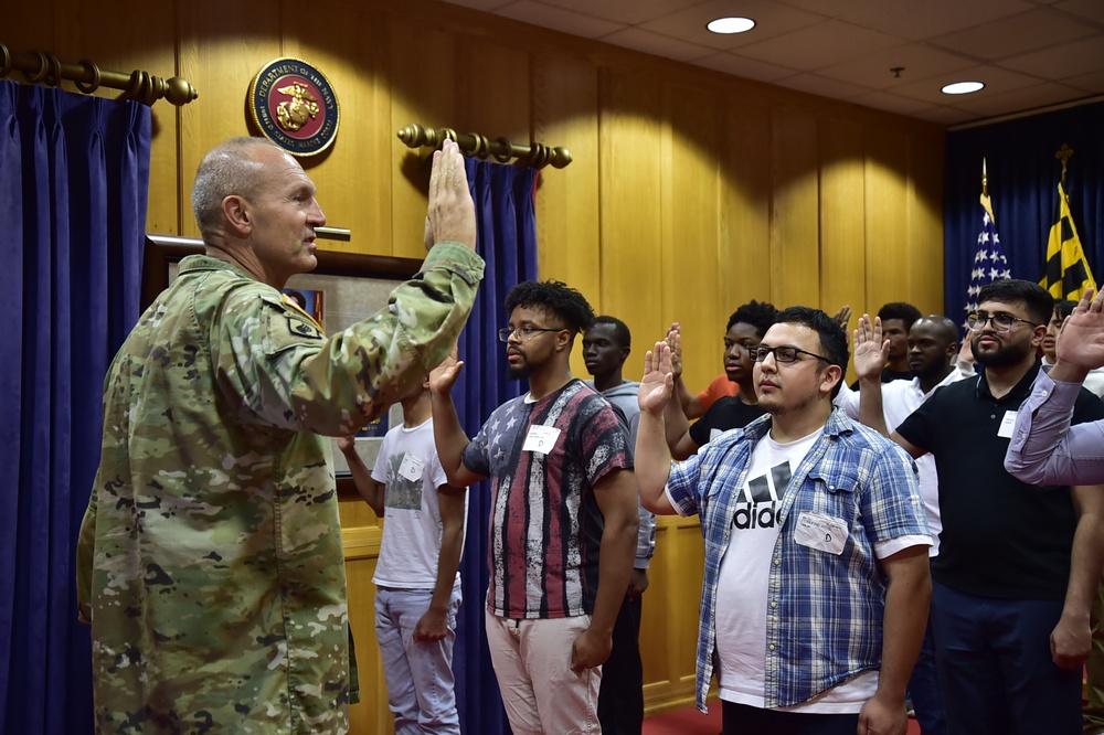 Gen. Randy A. George, VCSA, delivers oath of enlistment at Fort Meade MEPS