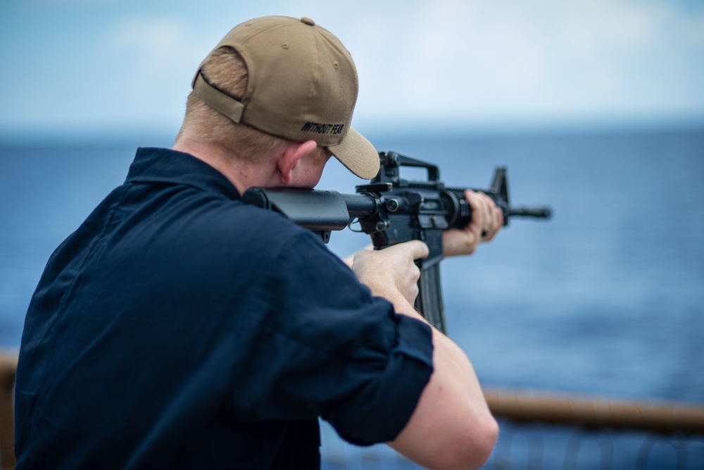 USS Laboon (DDG 58) Conducts Weapons Exercise During CSG-4 COMPTUEX