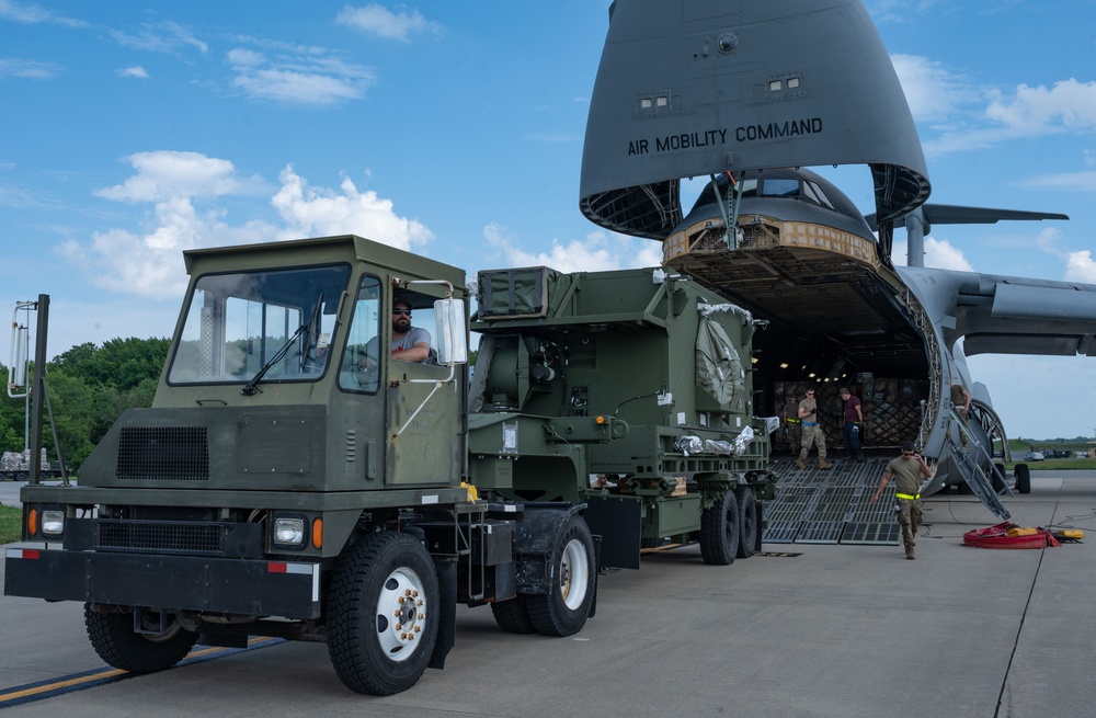 Dover AFB strengthens Romania, US military partnership