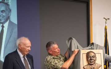 Jim Vallas Honored for Shaping Engineering Vision, Future Leaders at Naval Surface Warfare Center, Port Hueneme Division