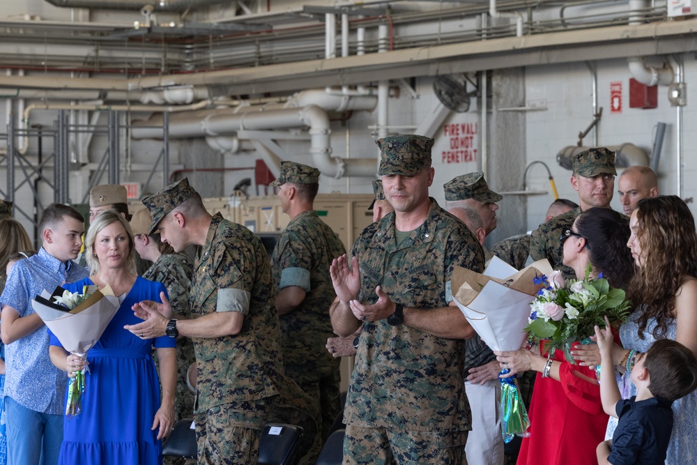 VMFA-122 conducts change of command