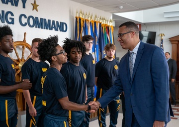 Assistant Secretary of the Navy for Manpower and Reserve Affairs Visits Navy Recruiting Command